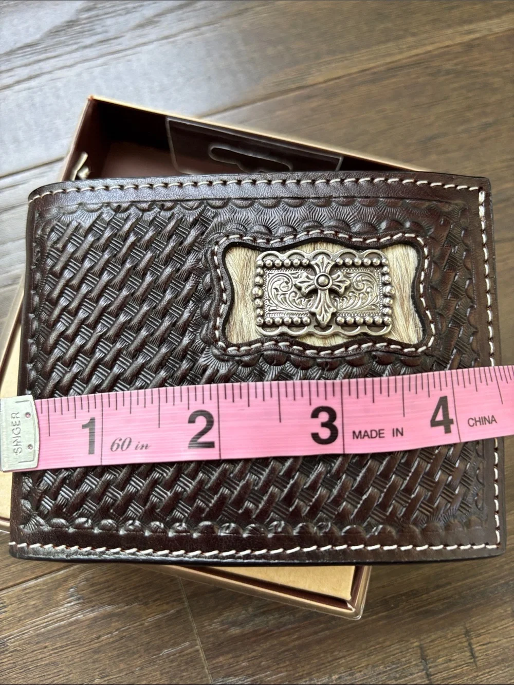 3-D Belt Co. new box